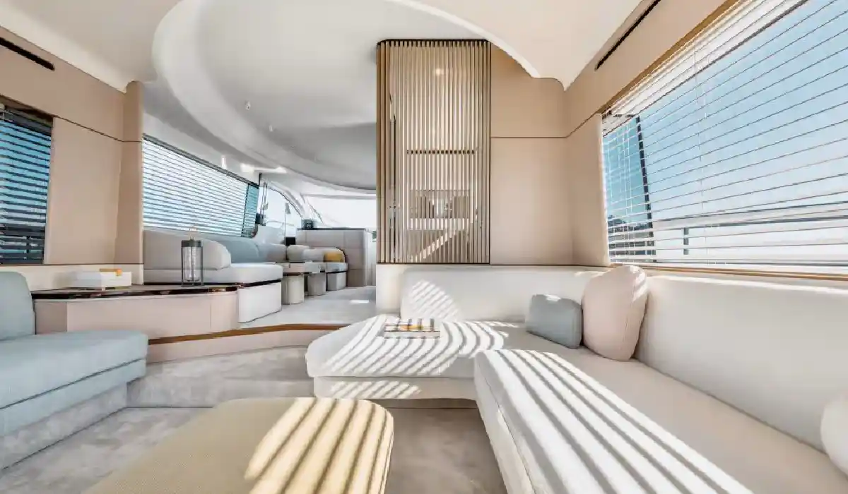 Azimut - Fly 68 - Best Yacht Rentals - Best Preowned Yachts - Exclusive Concierge Club.webp